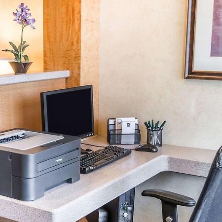 Quality Inn & Suites Denver International Airport Eksteriør billede
