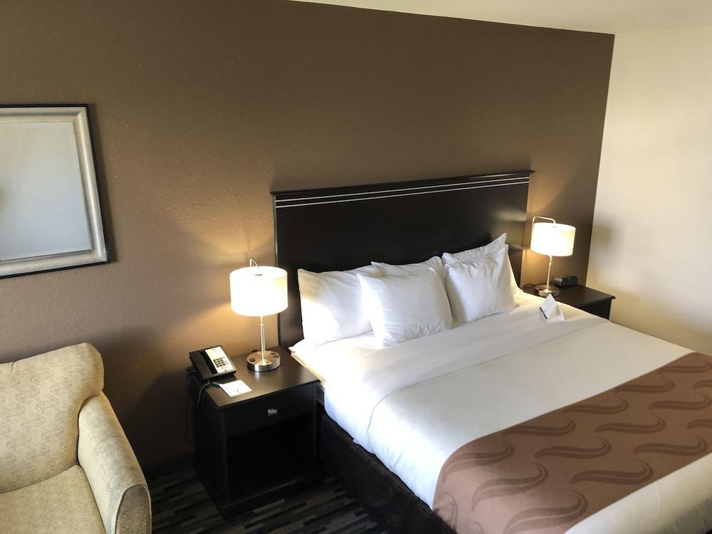 Quality Inn & Suites Denver International Airport Eksteriør billede