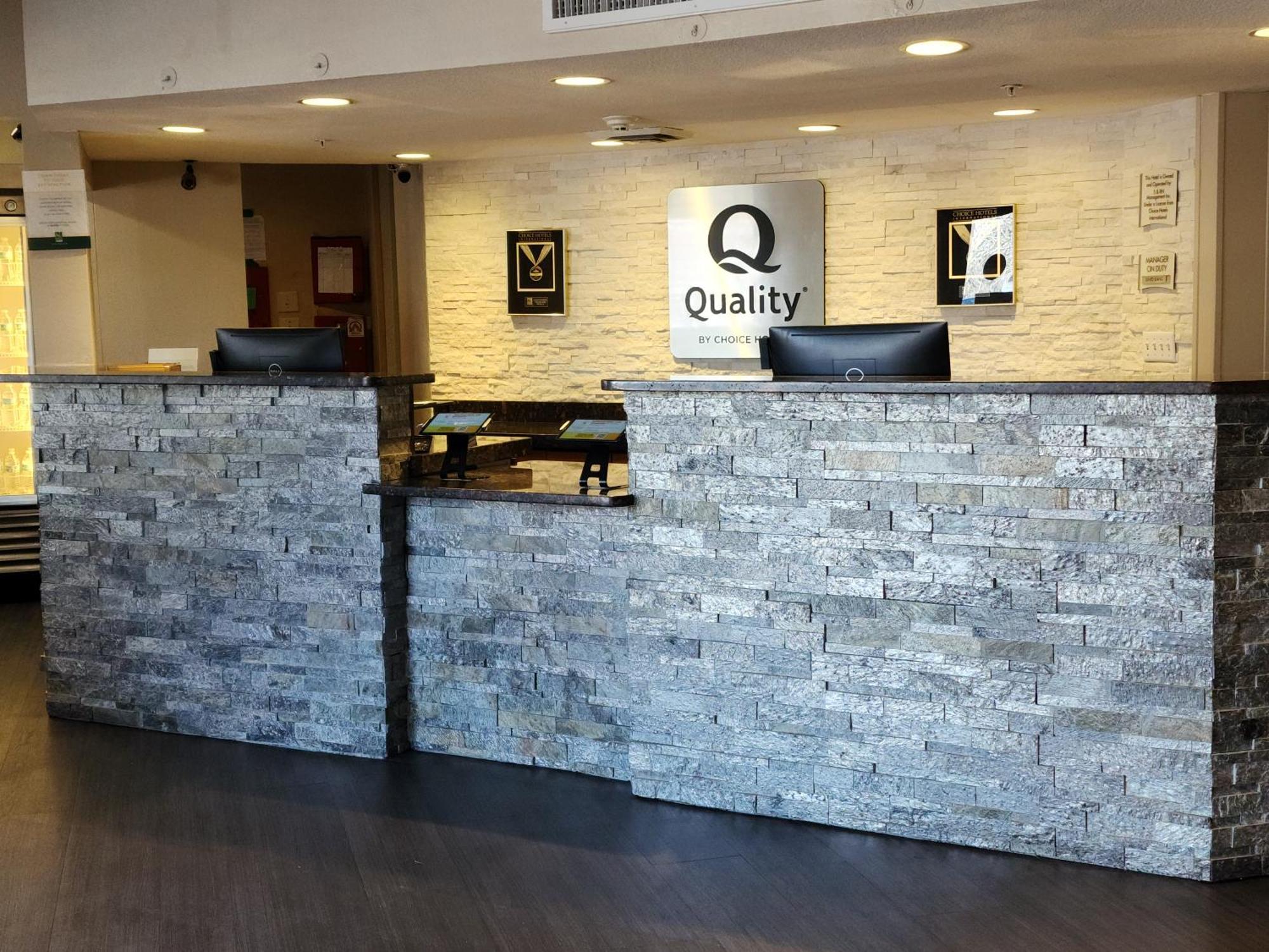 Quality Inn & Suites Denver International Airport Eksteriør billede