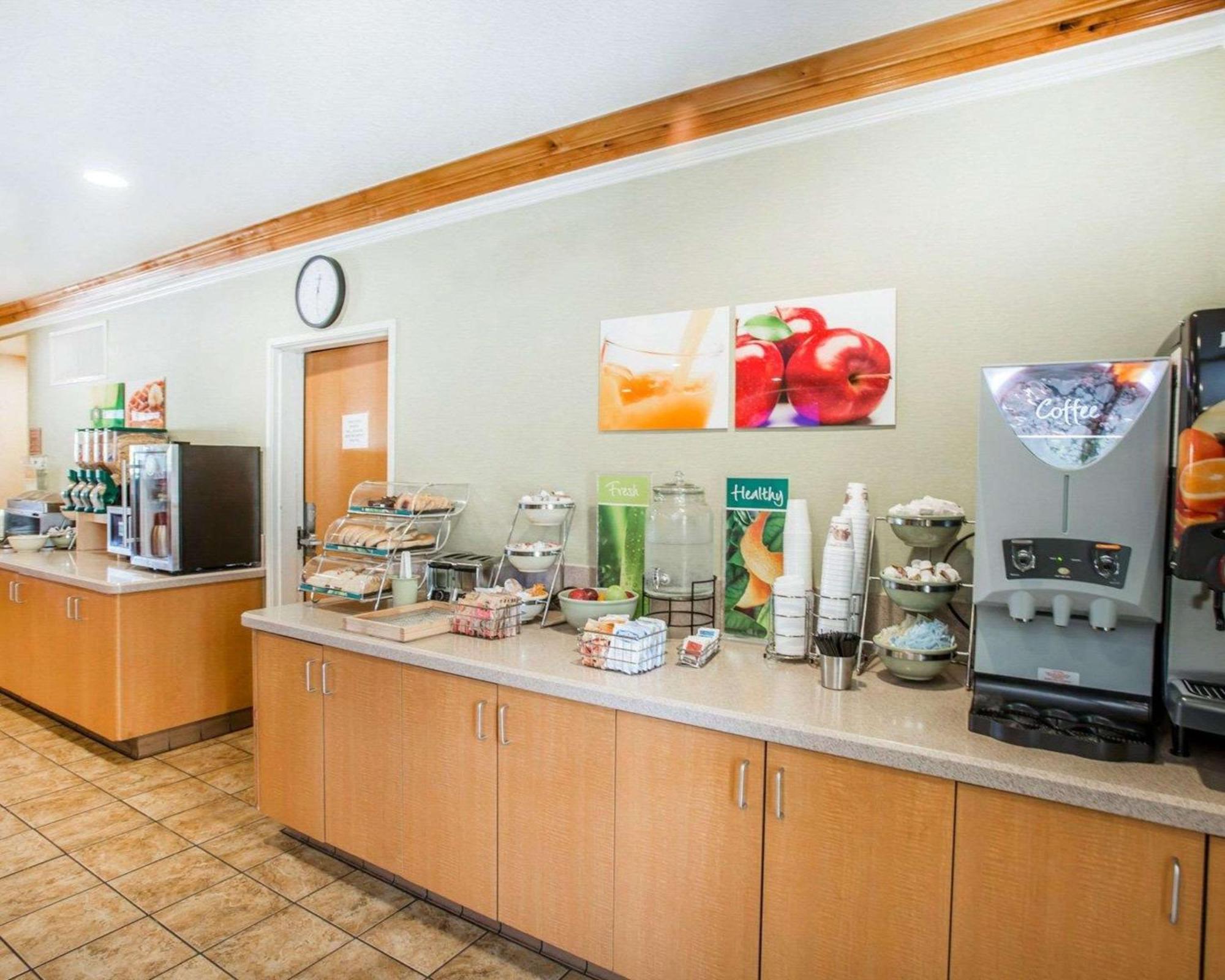 Quality Inn & Suites Denver International Airport Eksteriør billede