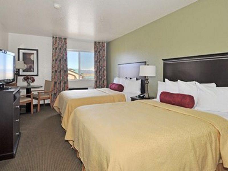 Quality Inn & Suites Denver International Airport Eksteriør billede
